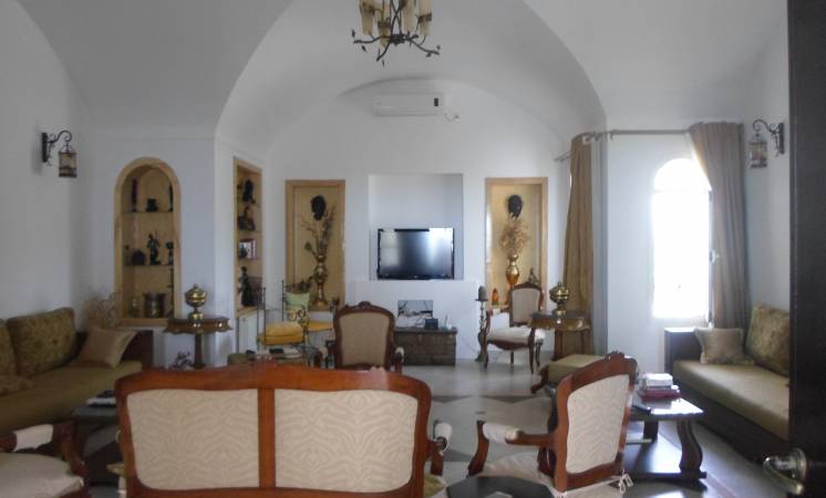 VILLA FERNANDEZ